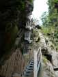Escalier en spirale esth&eacute;tique et tr&egrave;s solide, un plus pour toute les gorges o&ugrave; la qualit&eacute; des travaux de construction est &eacute;vidente.