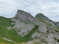 Vue sur les la Tour d'A&iuml; et la Tour de Mayen depuis la Berneuse